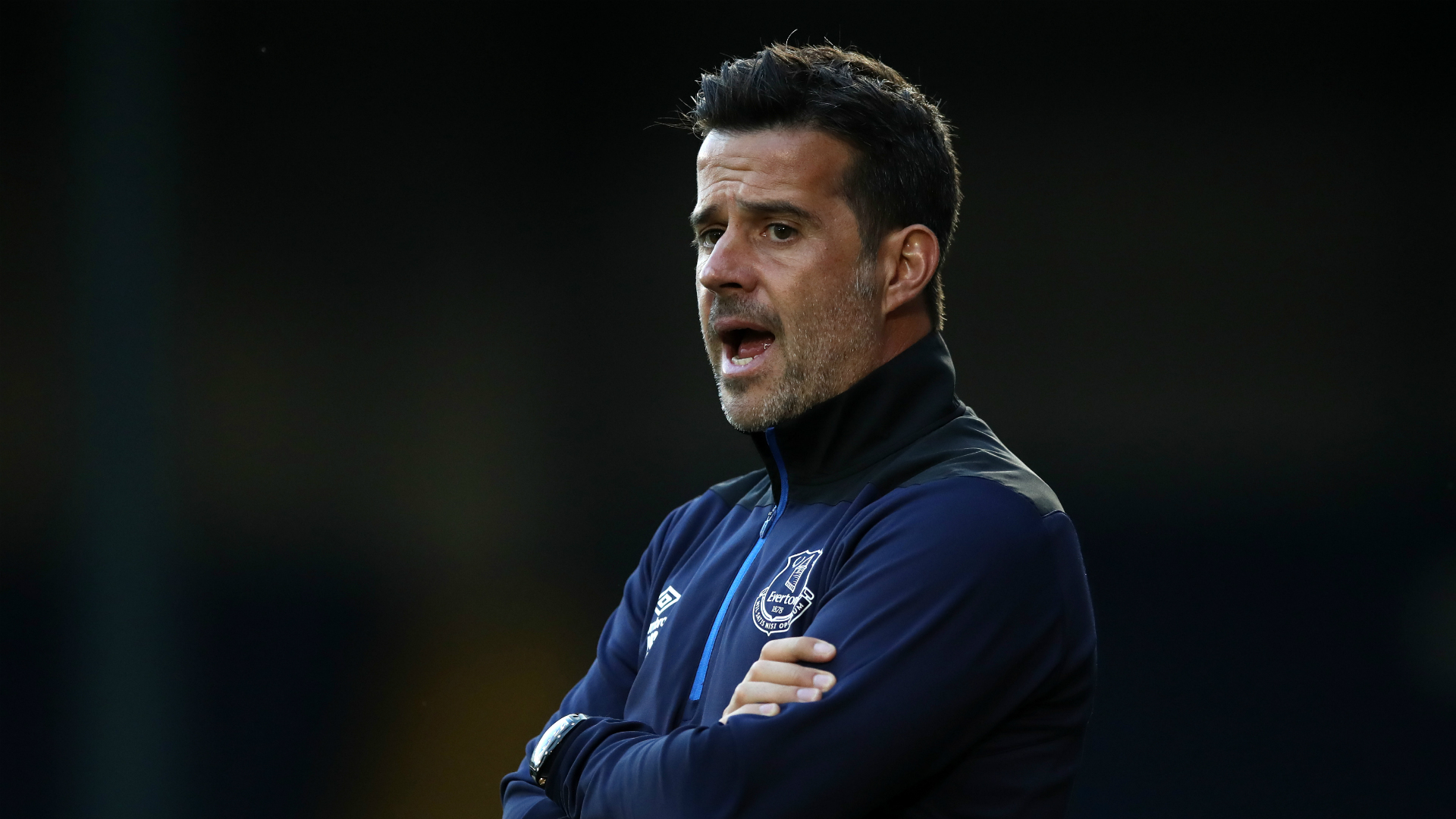 他还需在个 他还需在个